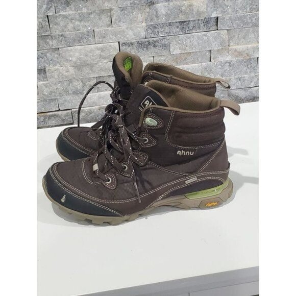 VIBRANT AHNU WATERPROOF SHOES FABRIC COLOR BROWN SIZE 5 - Picture 1 of 9